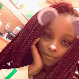 Meet your Posher, Ruth borges dos